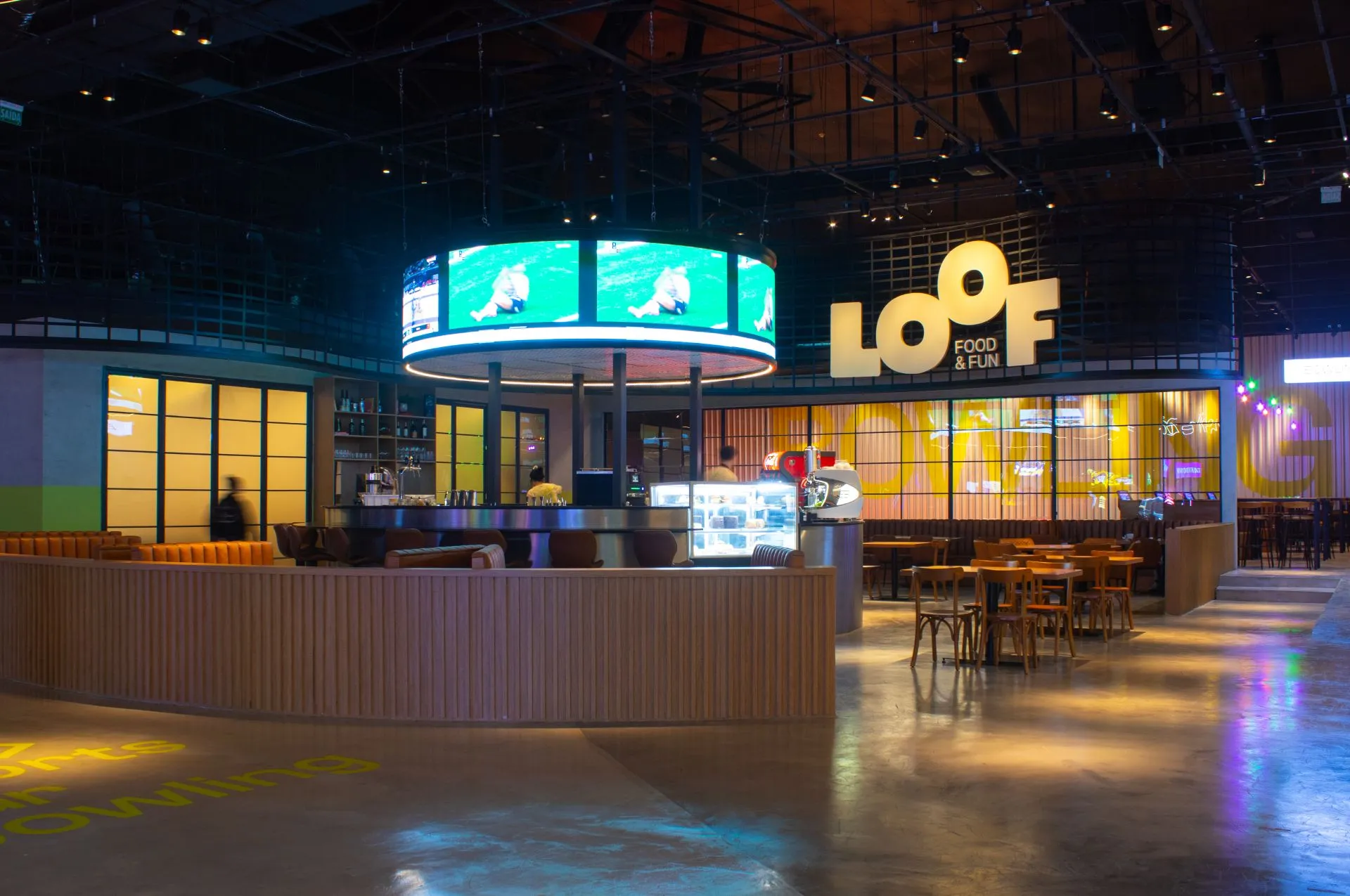 Fachada do Loof Food & Fun